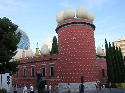 Museo Dali Fuera